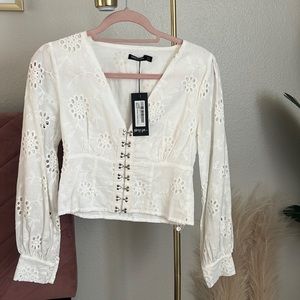 NWT Wanna Hook Broderie Anglaise Blouse